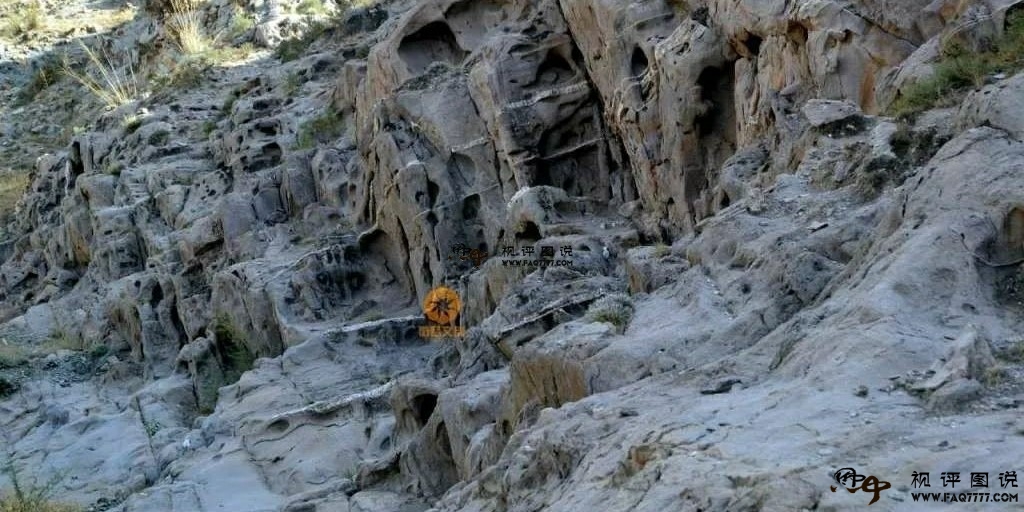 人性与贫穷：探索人类的善良与挣扎